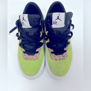 Nike Jordan low dear 90s